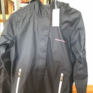Brand New Vineyard Vines Stow and Go Raincoat