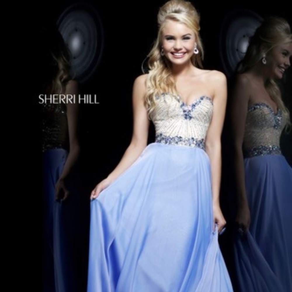 Periwinkle Sherri Hill prom dress