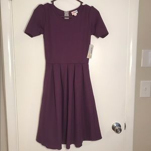 NWT LuLaRoe Amelia XXS