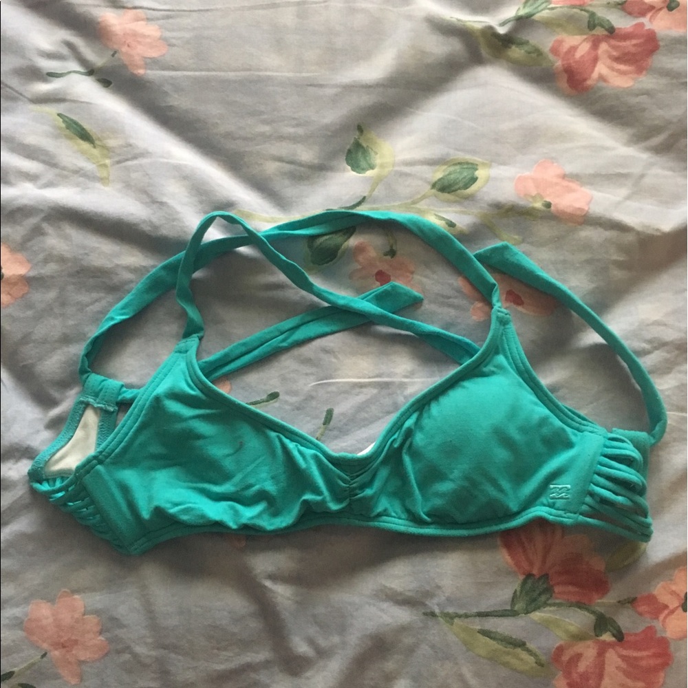 Billabong bikini top