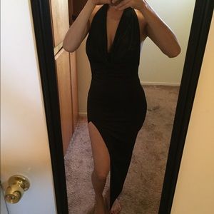 Black bodycon dress