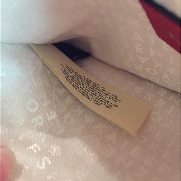 New Authentic kate spade red leather wristlet - Picture 3 of 3