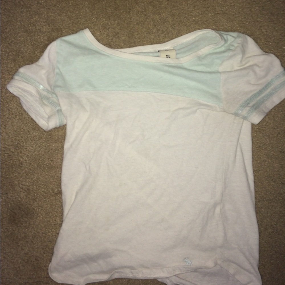 Baseball tee