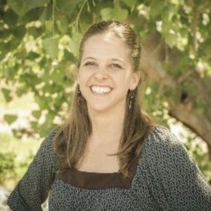 Meet your Posher, Jeanette