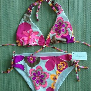 Bikini set. New with tags