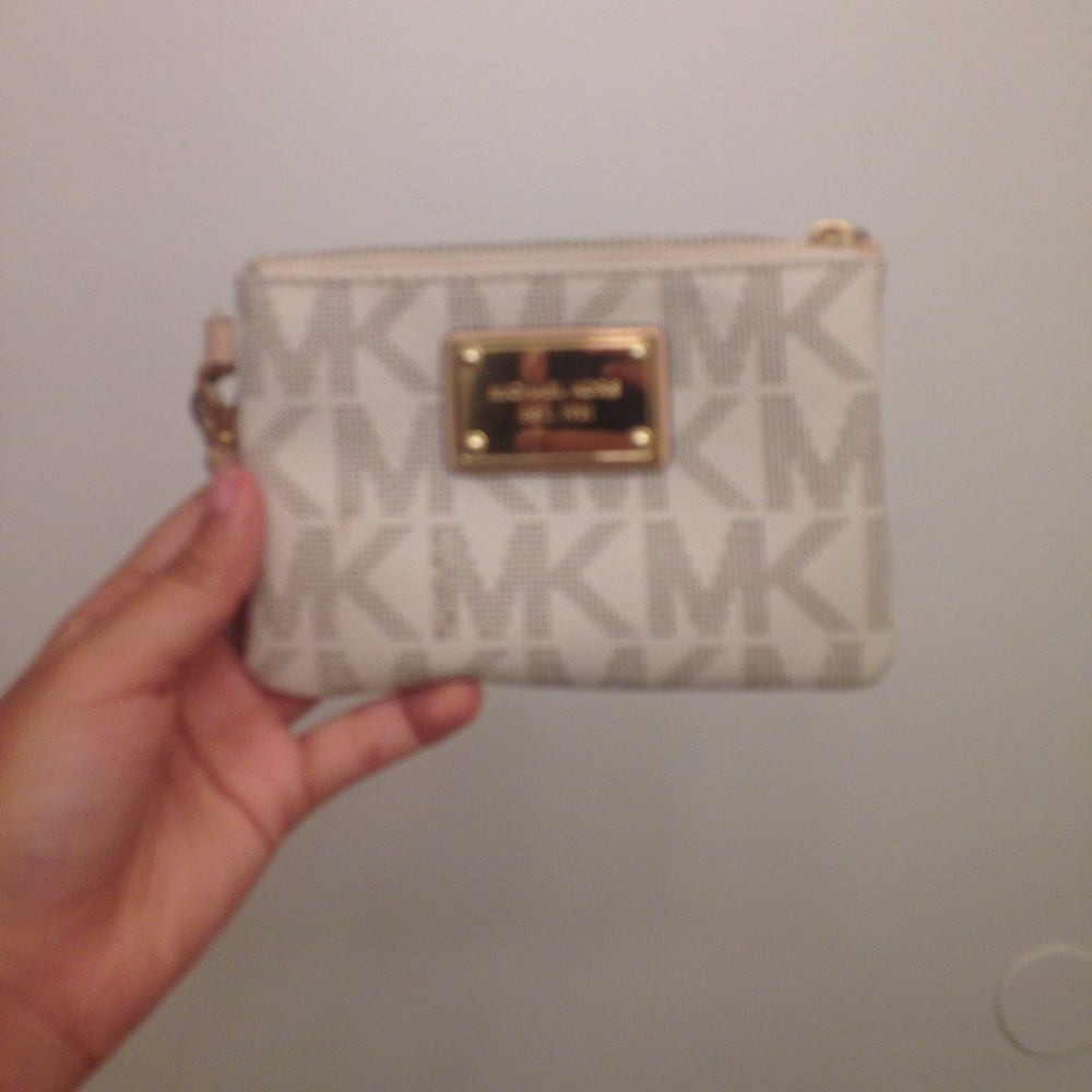 Authentic Michael kors wristlet