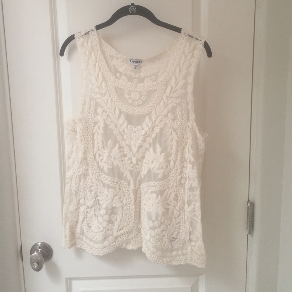 Lacy express tank