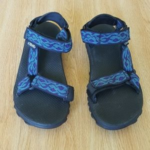 Blue Tevas size 9