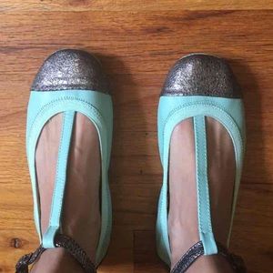 Yosi Samra Aqua Foldable T-Strap Flats