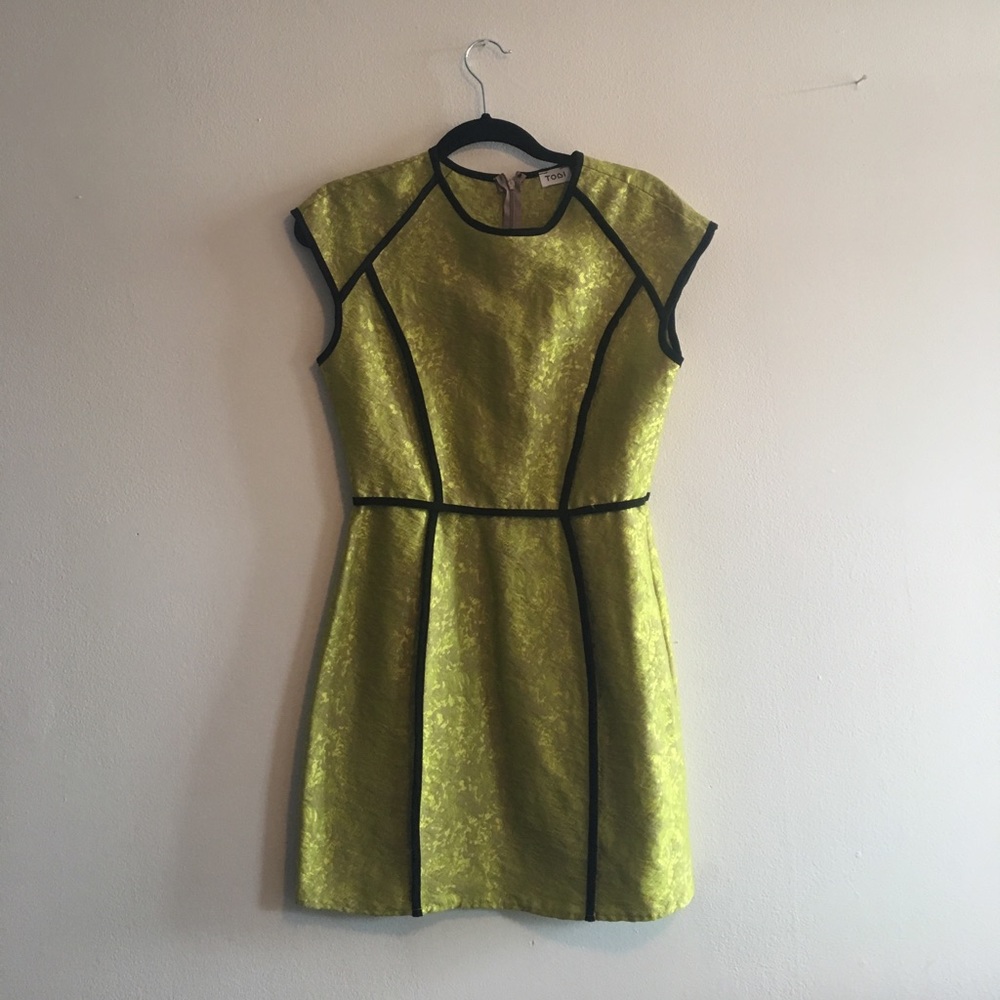 Yellow (black lining) mini dress