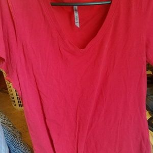 Size 2x neck tee