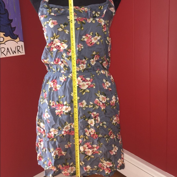 BNWT Floral Summer Dress S - Picture 3 of 5