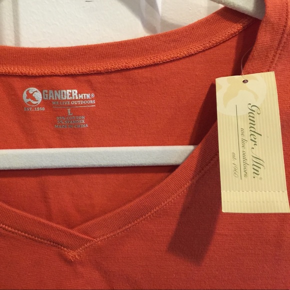 NWT Gander Mtn. V-Neck Top - Picture 2 of 6
