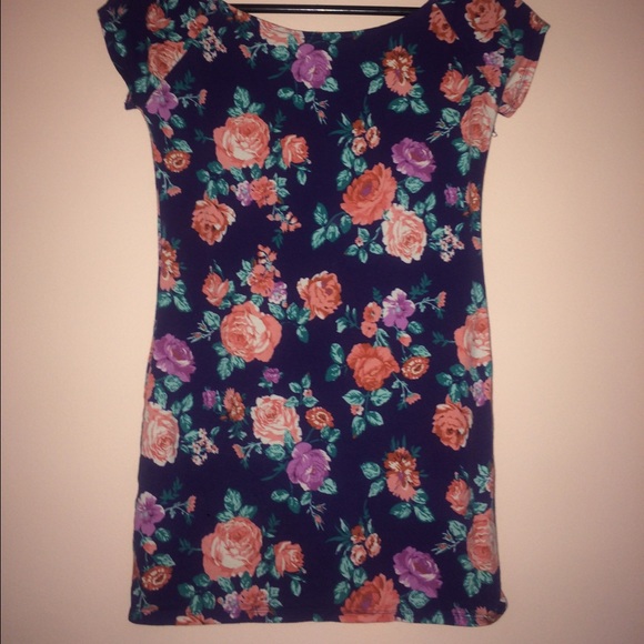 FLORAL PRINT DRESS - Picture 2 of 6