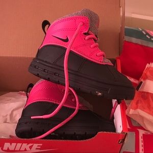 Pink nike boots