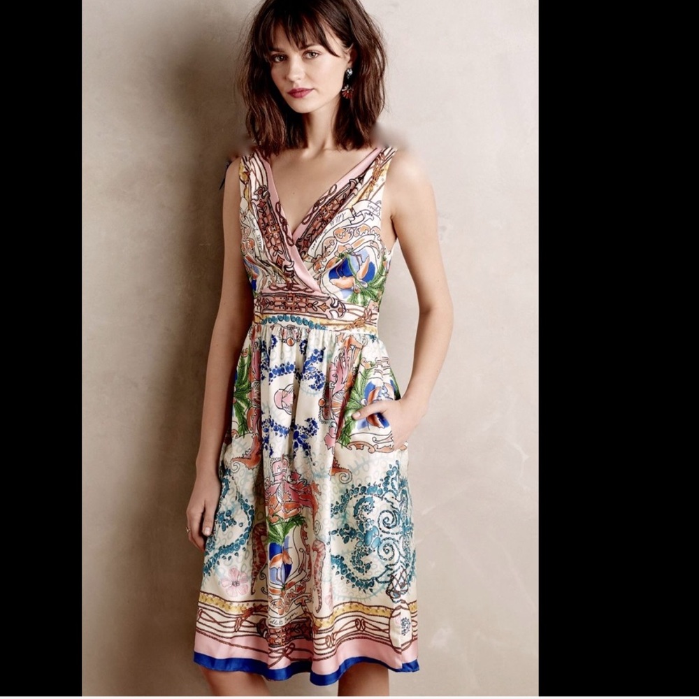 Anthropologie ivory Silk Seahorse print Dress 6 - Picture 2 of 5