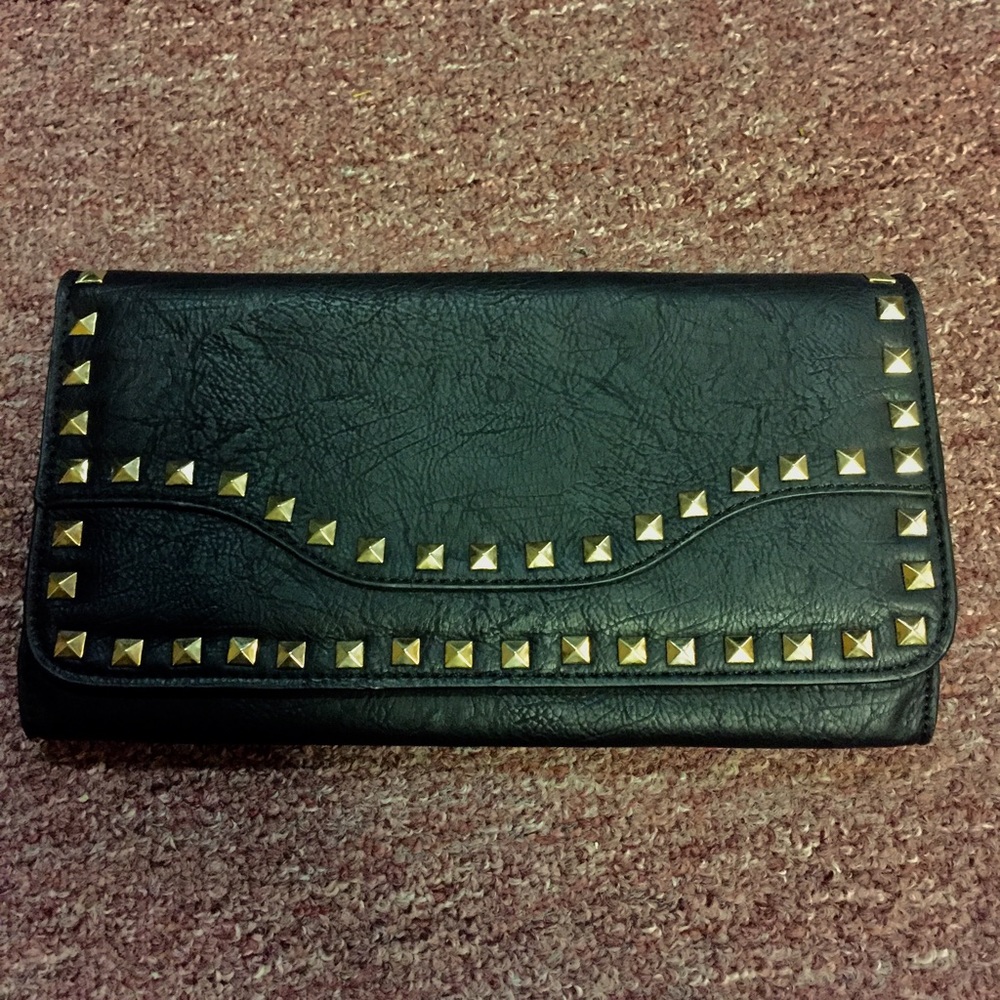 •Black & Gold Studded Clutch•