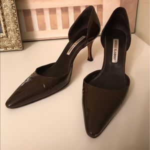 Brown Manolo Blahnik heels. 38.5
