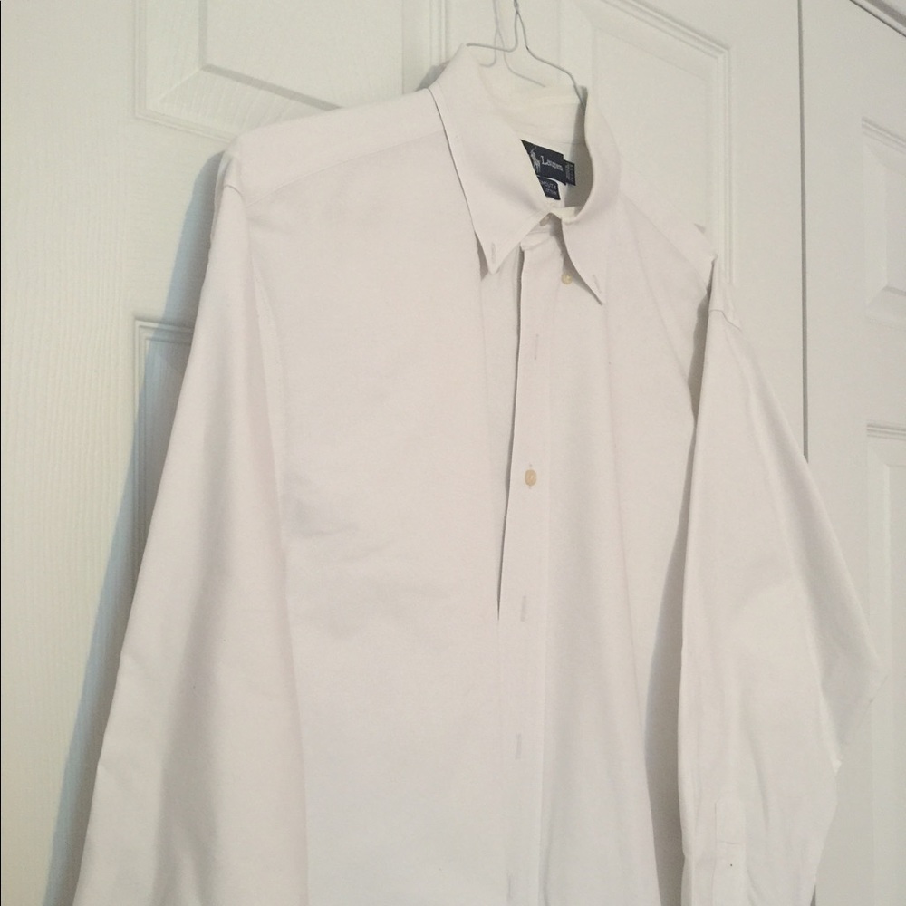 Men's Ralph Lauren buttondown shirt