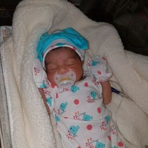 Meet your Posher, Destiny