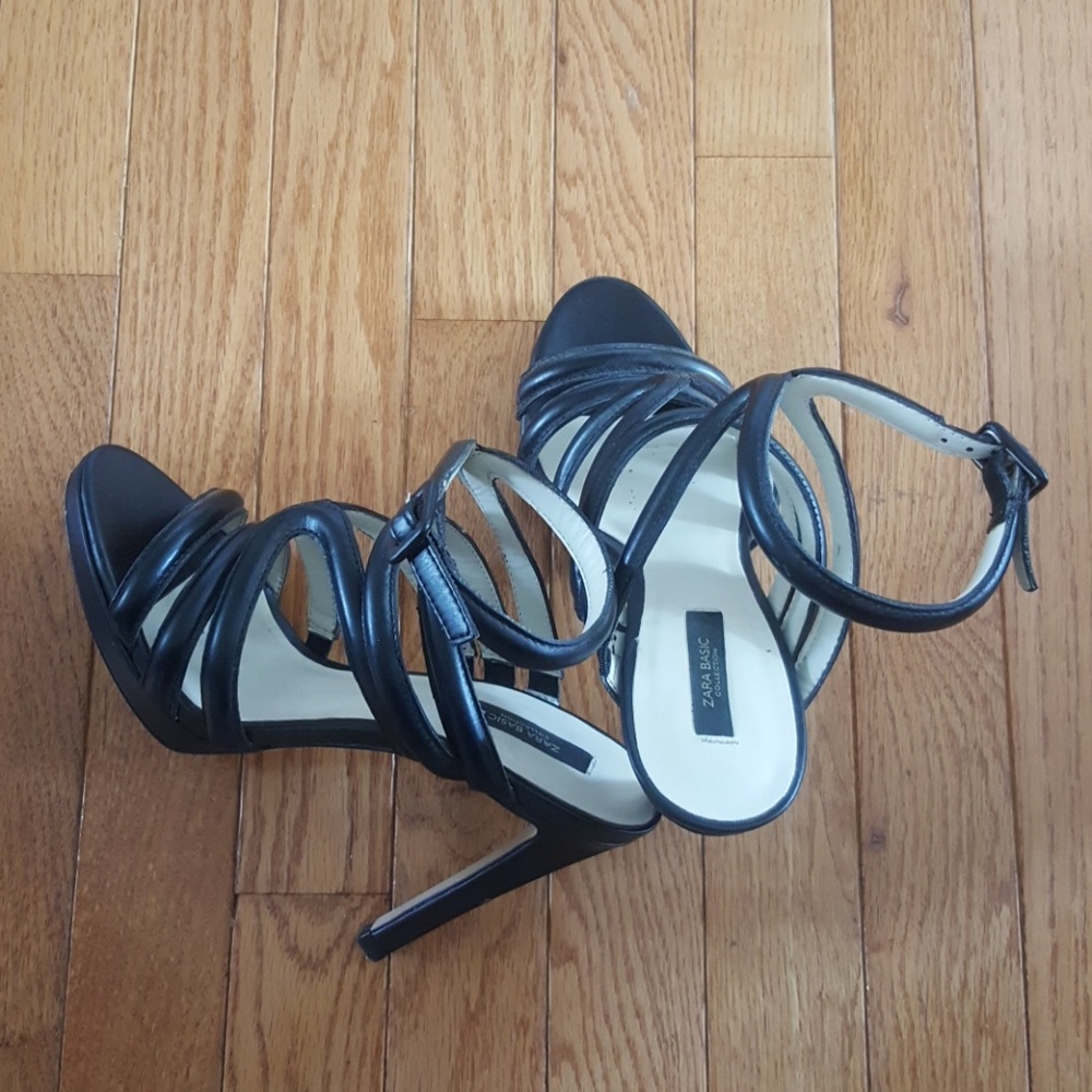 Black zara heels