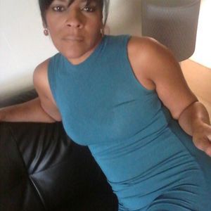 Meet your Posher, Lucy