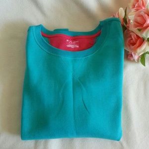 PRICE FIRM Tek Gear Medium Sweatshirt