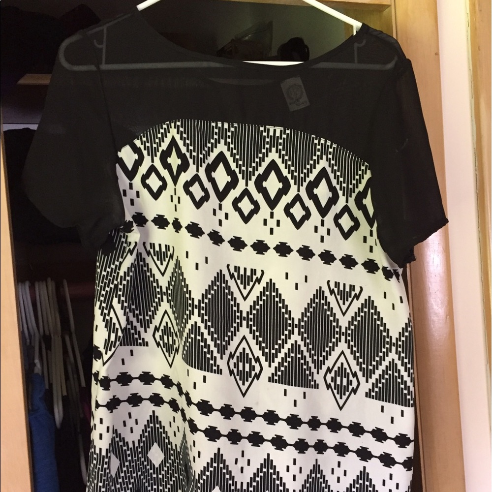 Tribal print high low yoke top