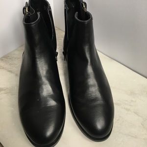 Black Leather Chelsea Boot