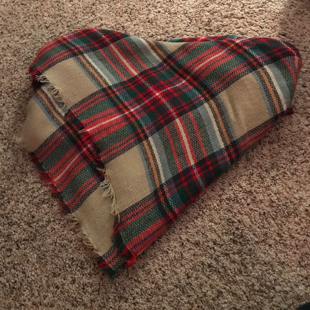 Plaid blanket scarf