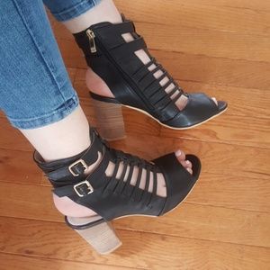 Bucco black leather gladiator sandals/heels