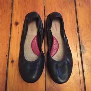 Women's Hush Puppy Black Chaste Ballet Flats 8.5