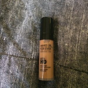 Make Up Forever Ultra HD Foundation Sample Y445