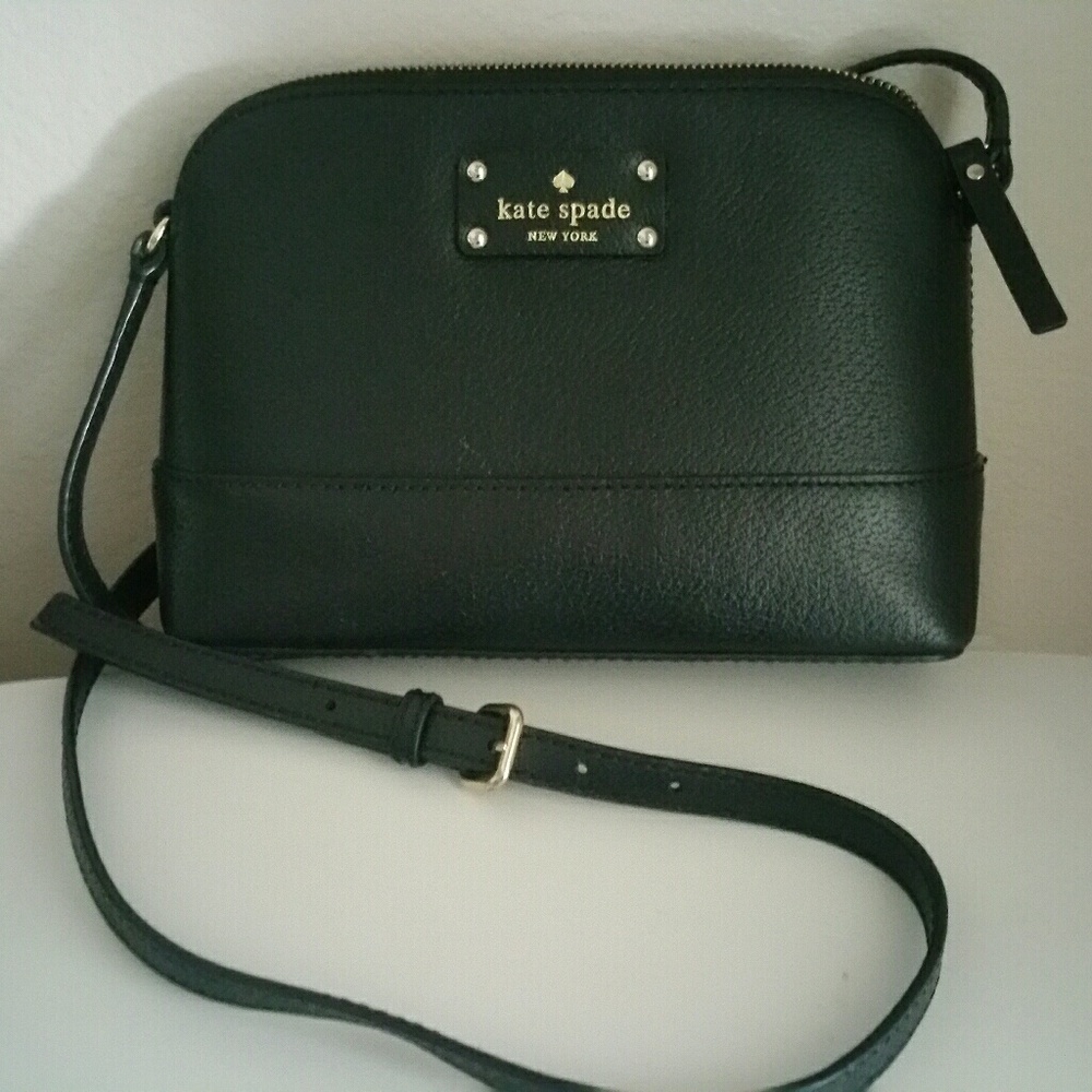 Black kate spade purse