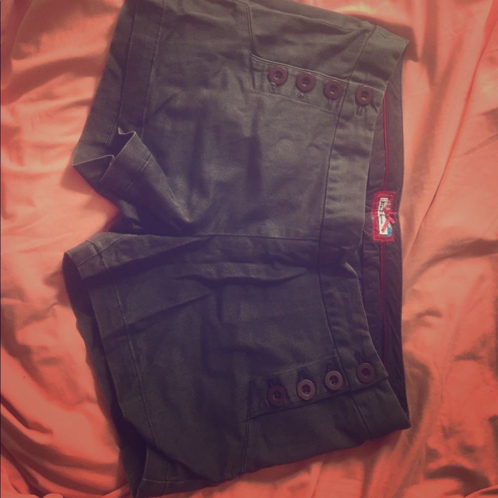 Grey shorts