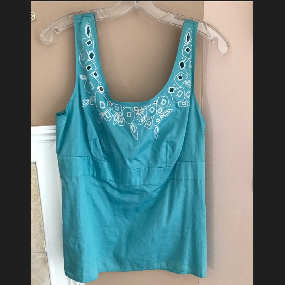 NWT Ann Taylor Loft top