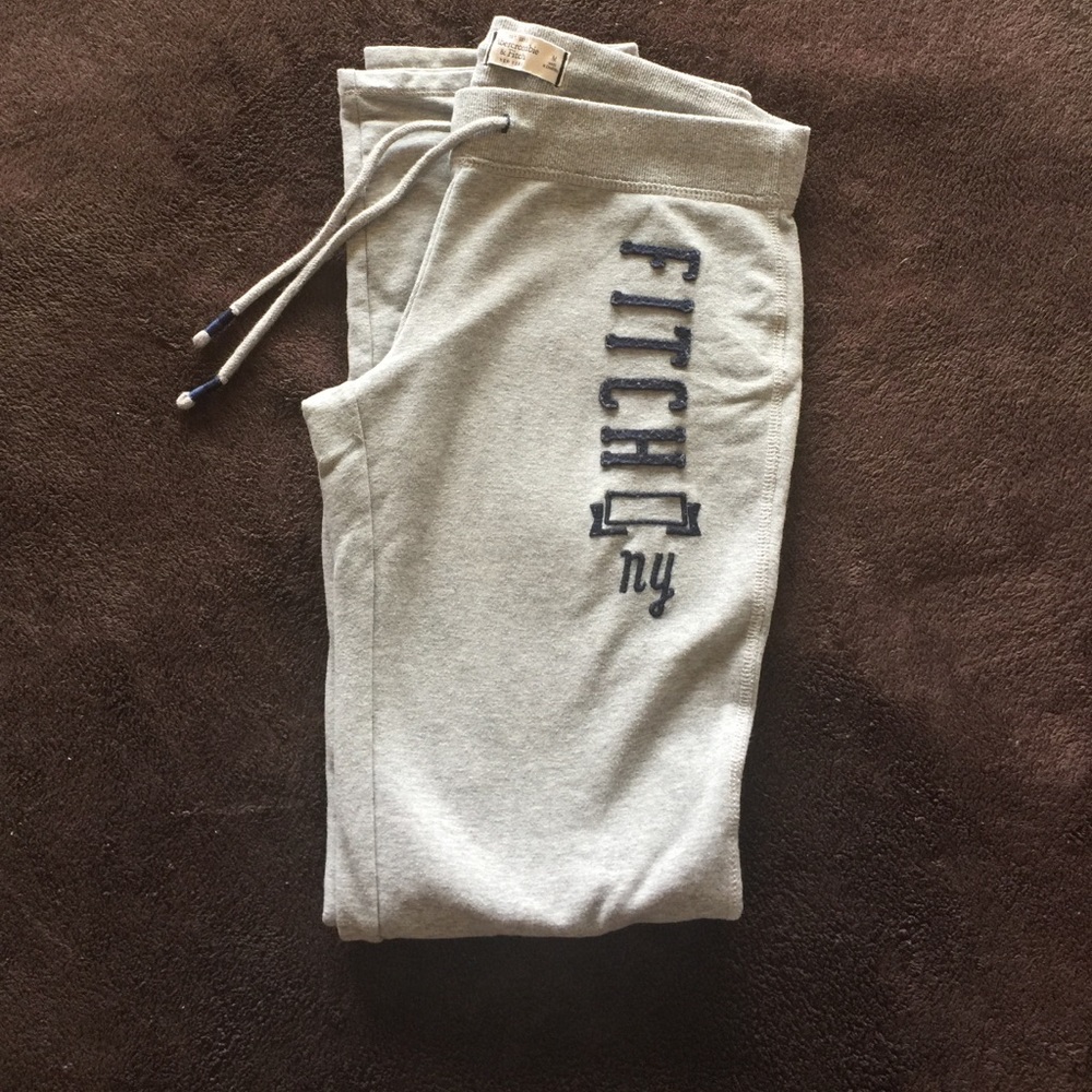 Abercrombie and Fitch jogging pants Sz M