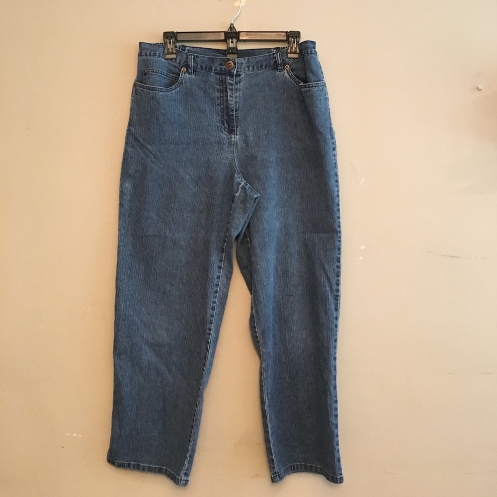 Ladies Sz 12P blue jeans.