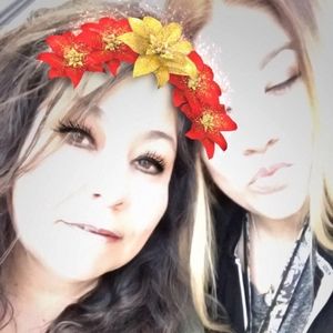 Meet your Posher, Juanita