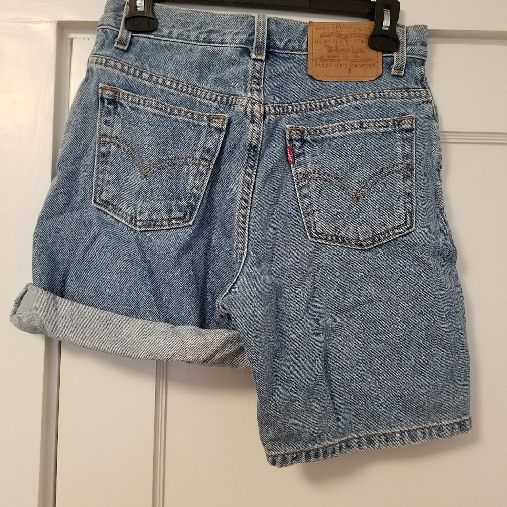 VINTAGE Levi's jean shorts
