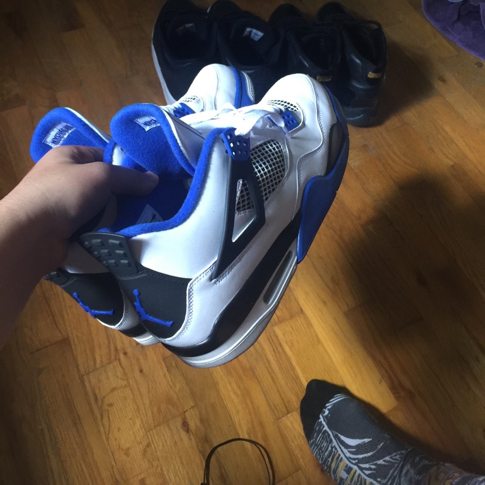 Jordan 4 motor sports