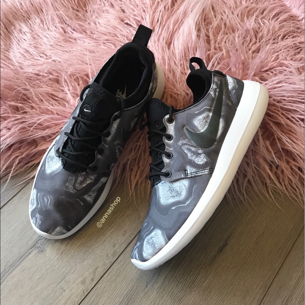 NWT Nike roshe two Marble print - Picture 3 of 7