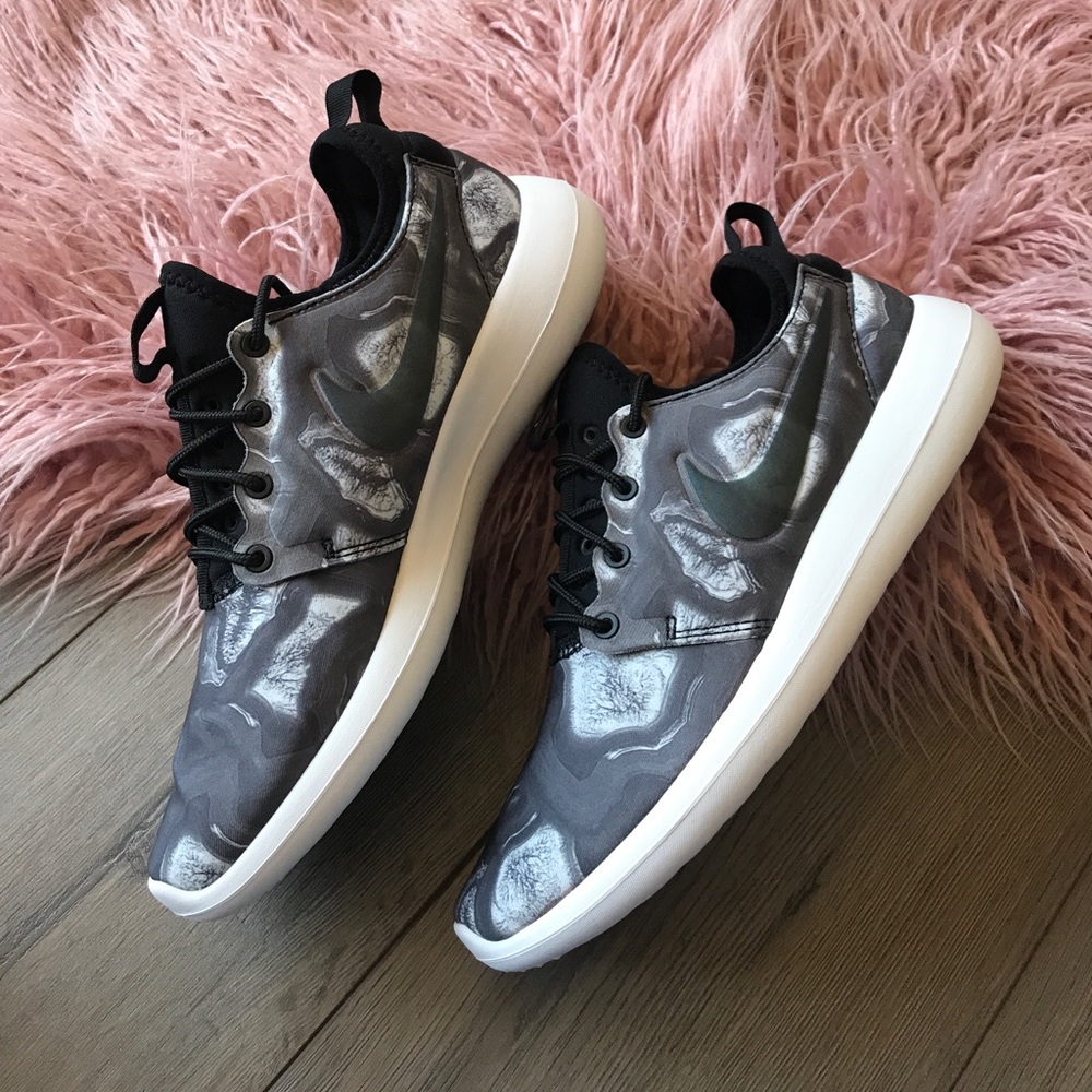 NWT Nike roshe two Marble print - Picture 6 of 7