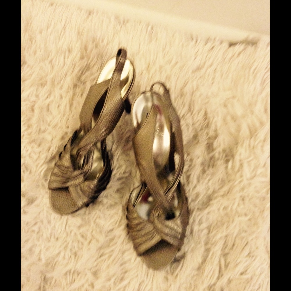 Metallic Gold Carlos Santana Heels