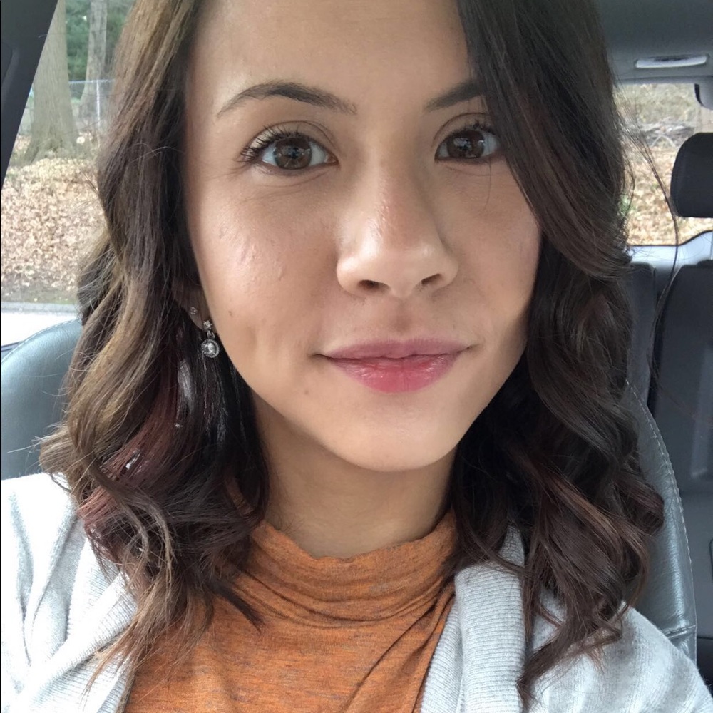 Meet your Posher, Samantha