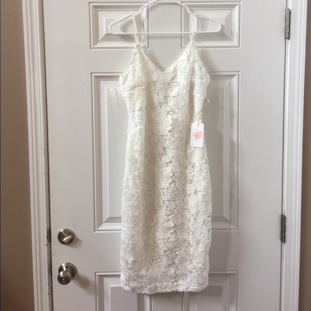 NWT Lulu's White Lace Dress