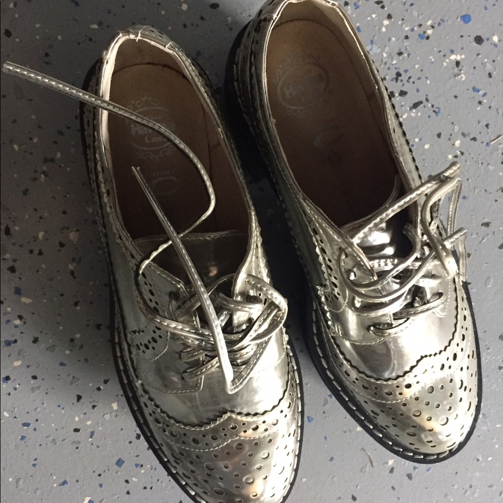 Jeffery Campbell oxford platform