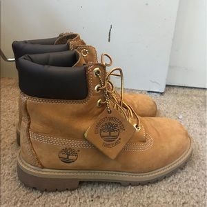 Timberlands size 5
