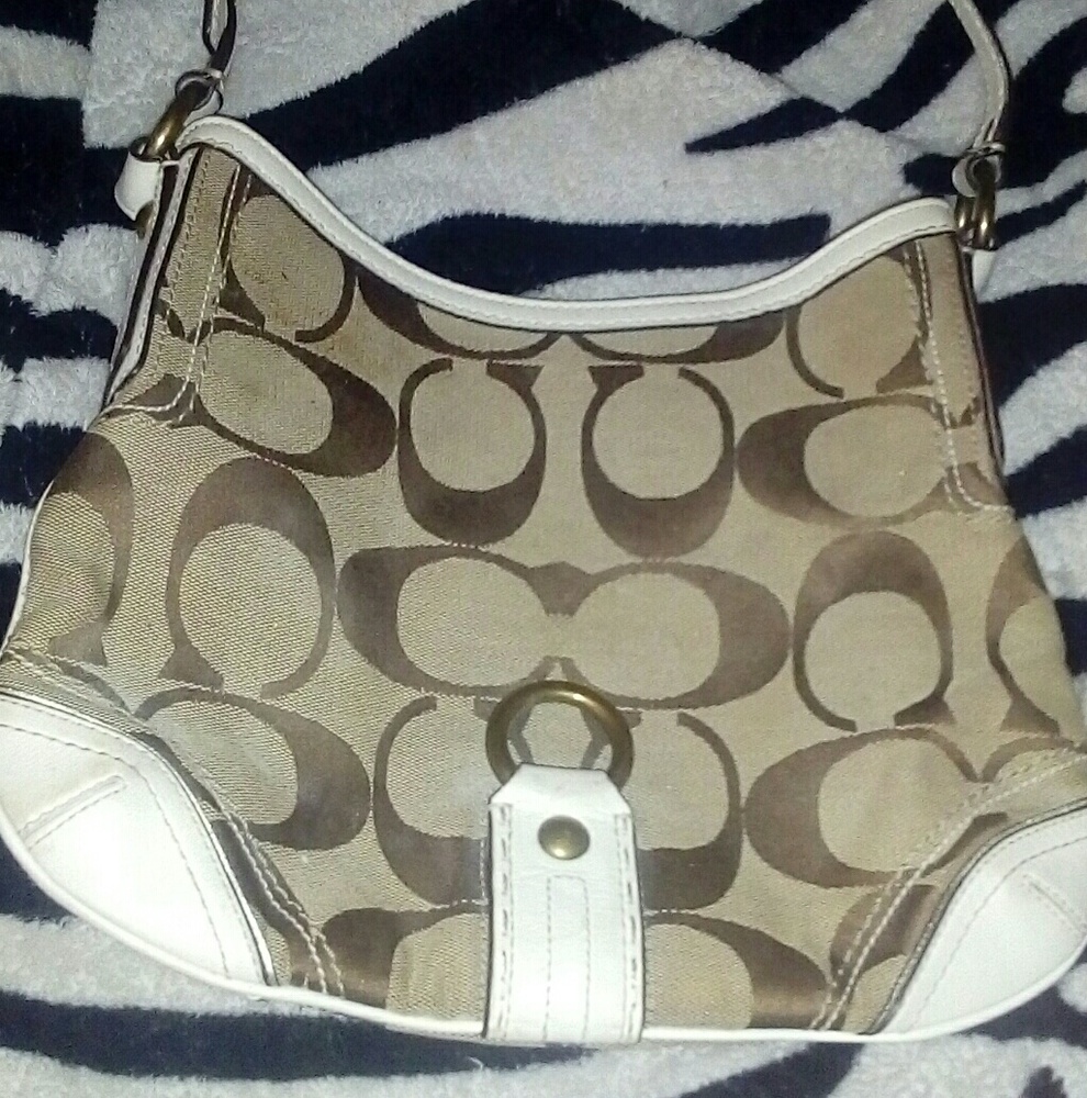 coach shoulder bag