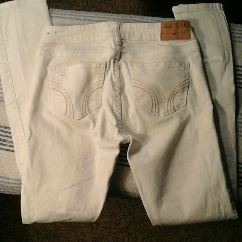 (Final Price) Hollister White Distressed Jeans